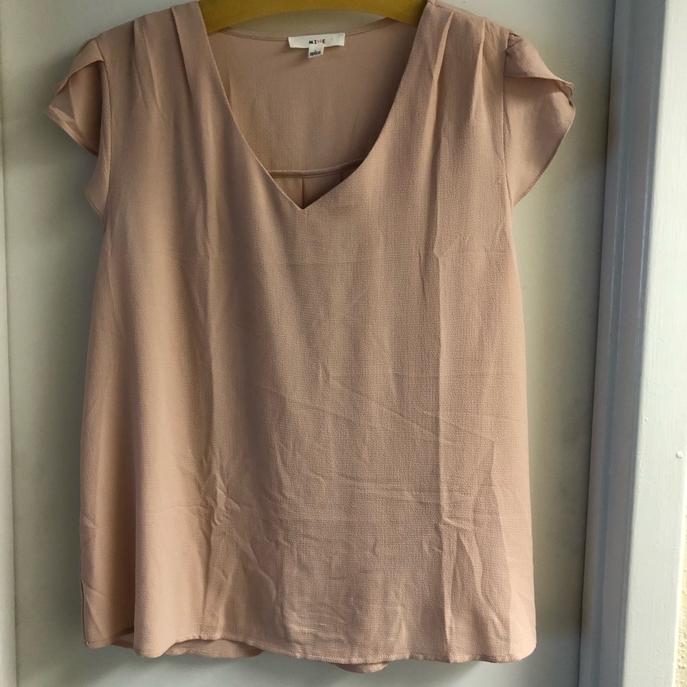Blush Blouse with cap sleeves